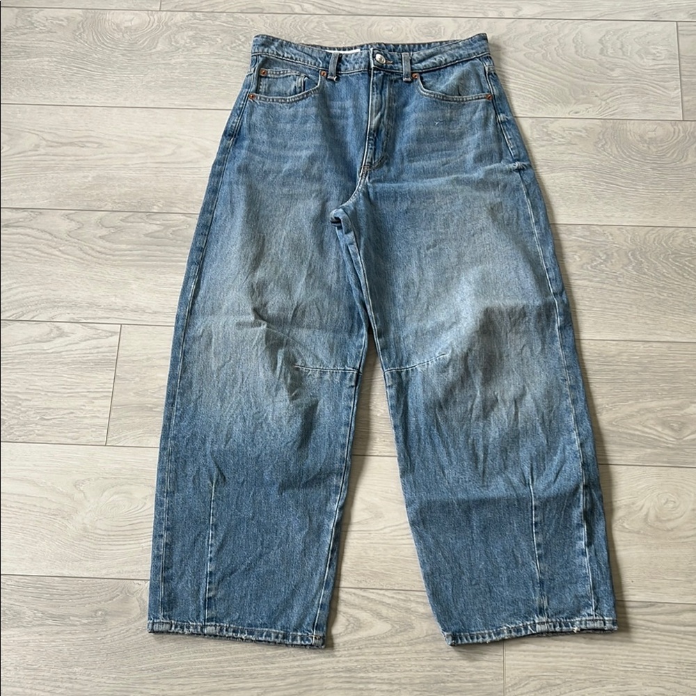 Zara TRF Mid Waist Baggy Balloon Jeans